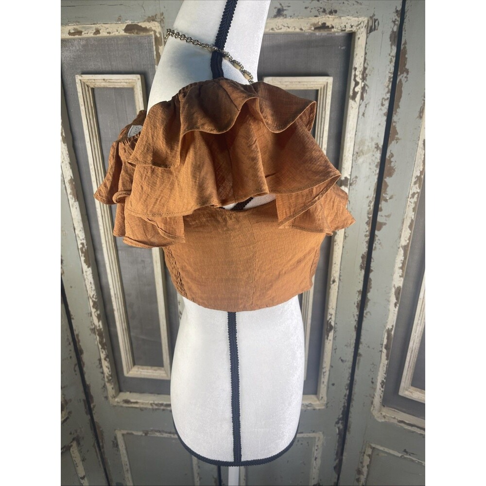 Sage The Label Ruffled Off The Shoulder Button Front Crop Top - Picture 3 of 10